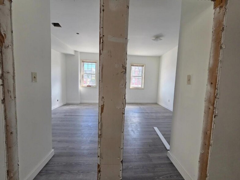 More Photos Of 701-703 W Girard Ave, Philadelphia Apartments For Sale