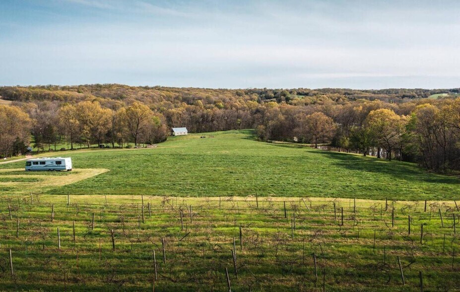 More Photos Of 3166 Highway B, Berger Winery Vineyard For Sale