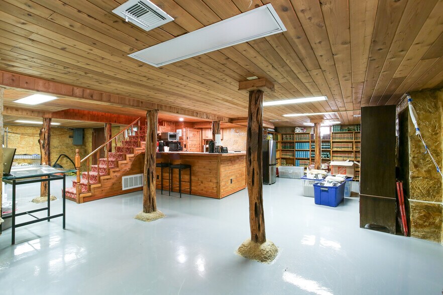 More Photos Of 635 S Presa St, San Antonio Storefront Retail Office For Sale