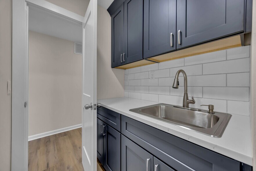 More Photos Of 80 N Gaston Ave, Somerville Medical For Lease