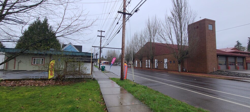 More Photos Of 2120 19th Ave, Forest Grove Office Residential For Sale