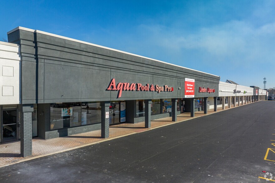 More Photos Of 2040-2140 E Grand Ave, Lindenhurst Unknown For Lease