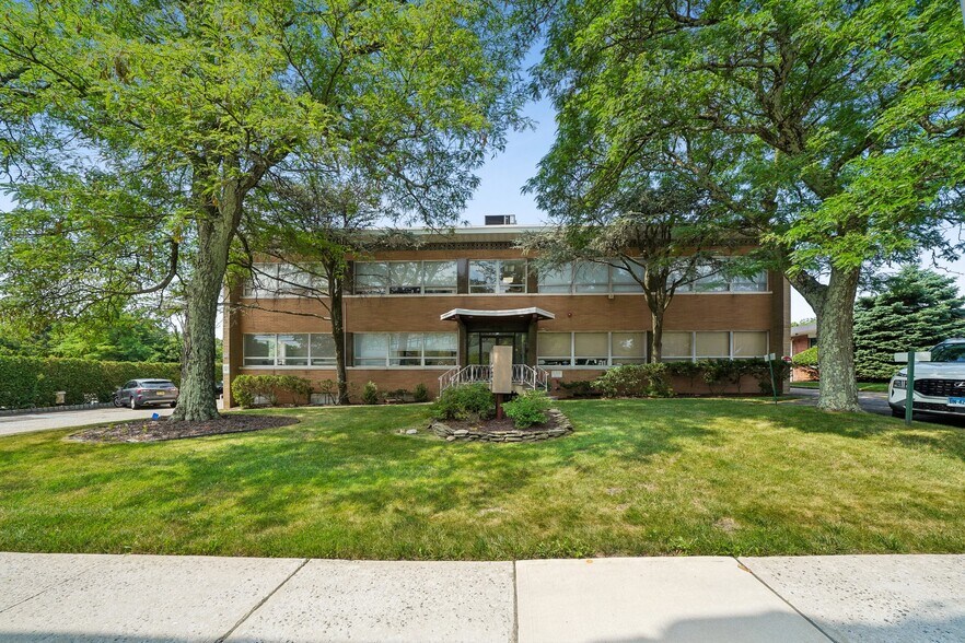 More Photos Of 616 E Palisade Ave, Englewood Cliffs Office For Sale