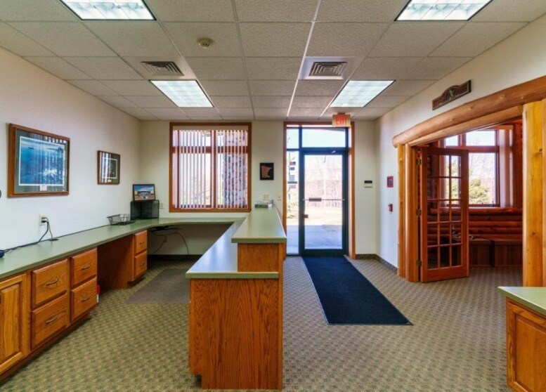 More Photos Of 1001 Naylor Dr SE, Bemidji Warehouse For Sale