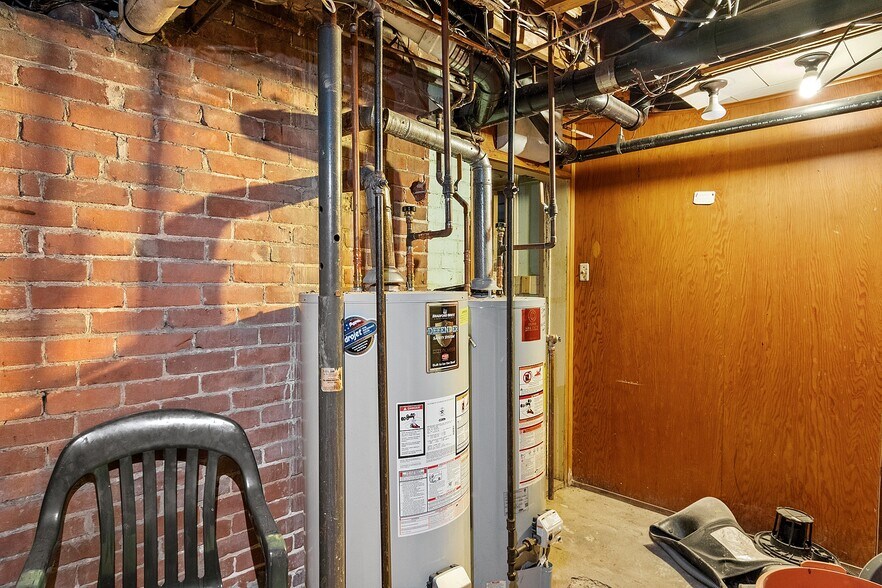 More Photos Of 58 Oliver St, Fitchburg Office Residential For Sale