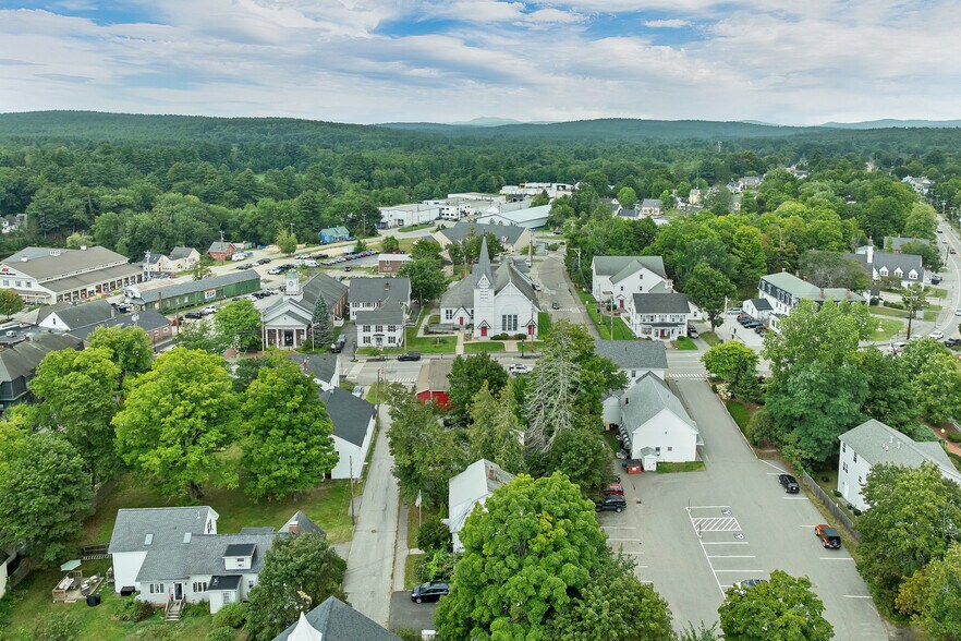 More Photos Of 13 Main St, Goffstown Restaurant For Sale