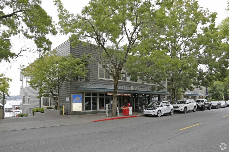 More Photos Of 110-140 Lakeside Ave, Seattle Office For Sale