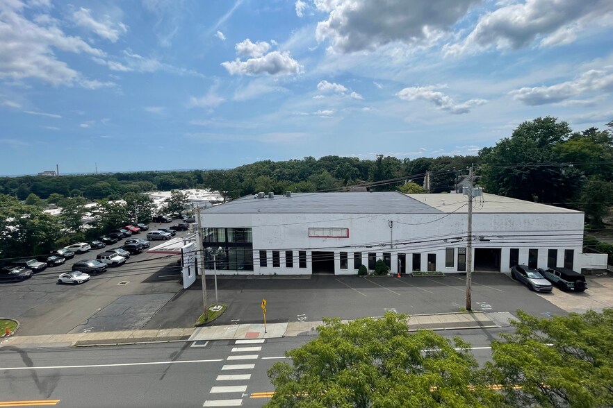 More Photos Of 387 Tunxis Hill Rd, Fairfield Auto Dealership For Sale