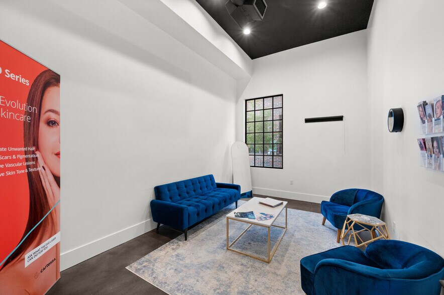 More Photos Of 807 E Pioneer Rd, Draper Office For Lease