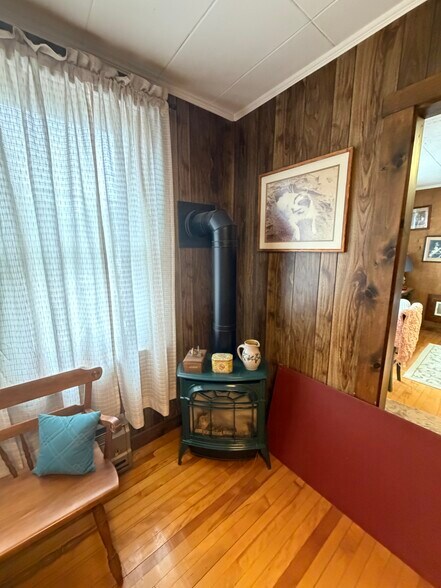 More Photos Of 913 Portland St, Rochester Apartments For Sale