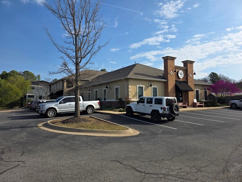 More Photos Of 216-222 E Township St, Fayetteville Medical For Sale