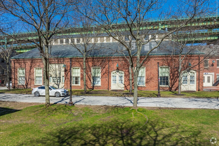 More Photos Of 79/96 13th Street, Charlestown Medical For Lease