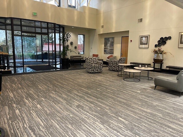 More Photos Of 12550 SE 93rd Ave, Clackamas Office For Lease