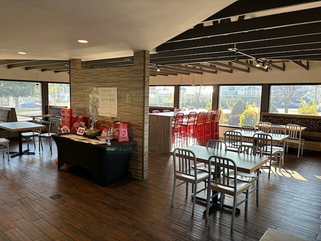 More Photos Of 1111 E Philadelphia Ave, Gilbertsville Restaurant For Sale