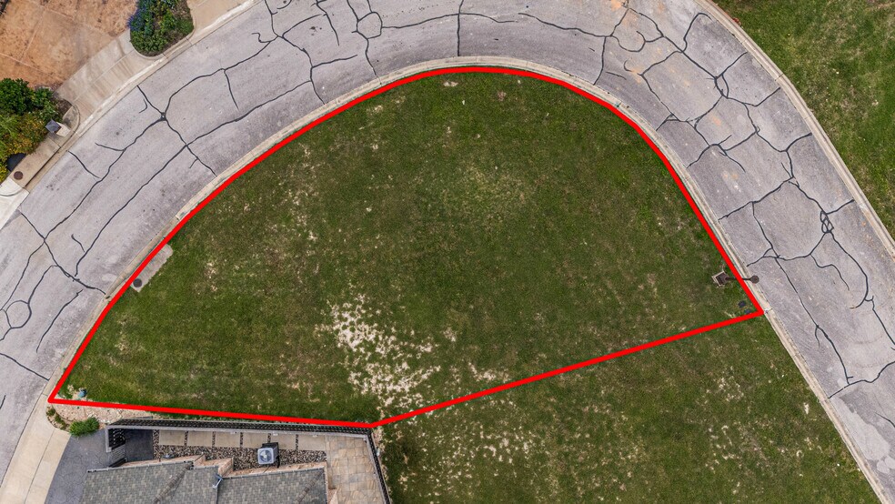 More Photos Of The Enclave, Waco Land For Sale