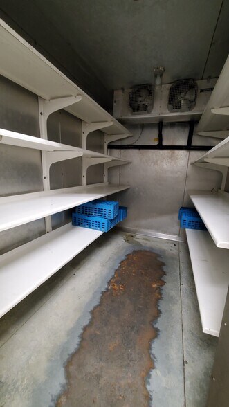 More Photos Of 331 W Ironwood Dr, Coeur d'Alene Restaurant For Lease