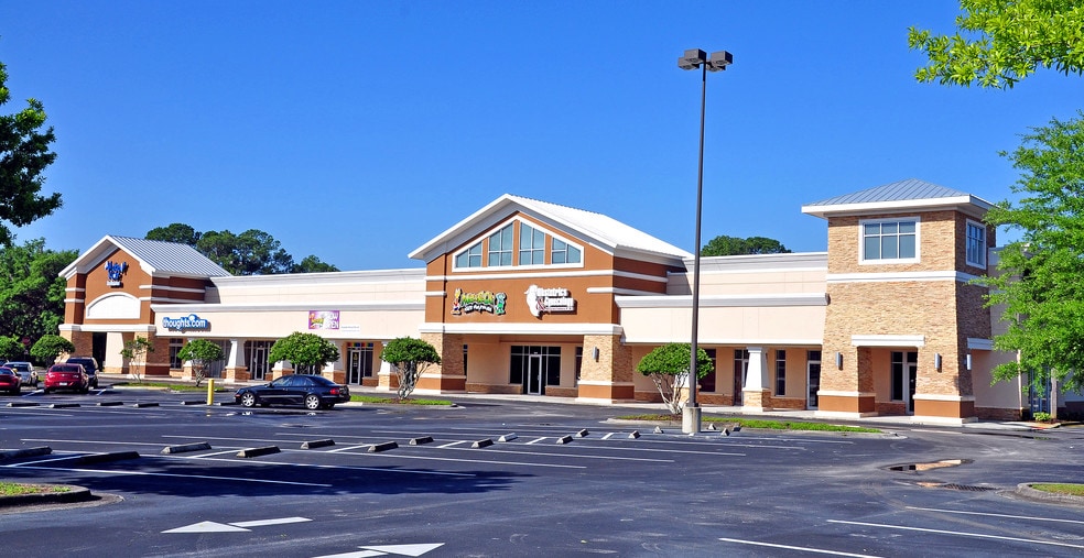 Primary Photo Of 4008 Winter Garden Vineland Rd, Winter Garden Unknown For Lease