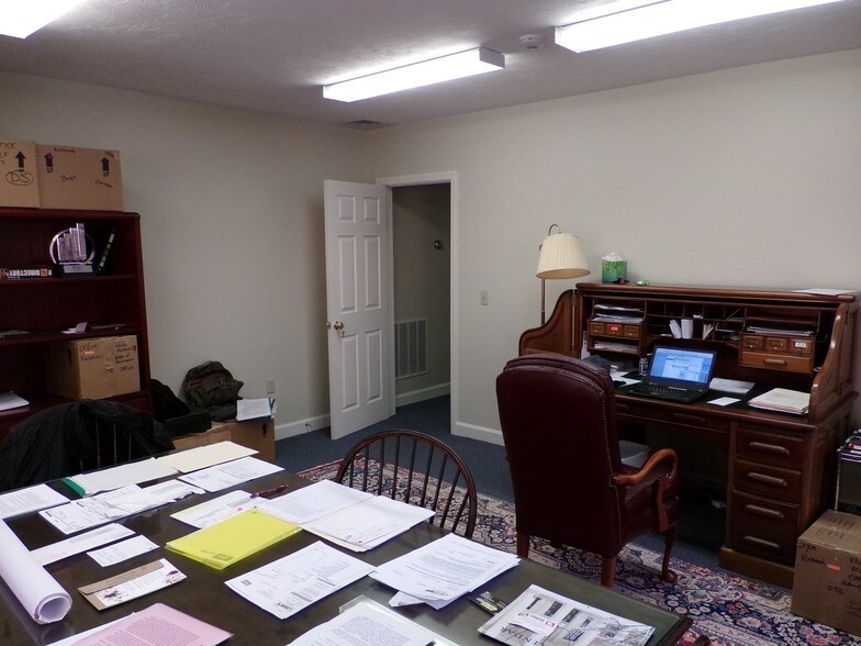 More Photos Of 401 Gilford Ave, Gilford Medical For Sale