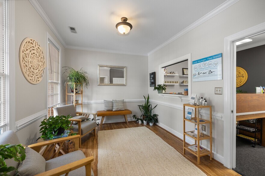 More Photos Of 833 Durham Rd, Wake Forest Medical For Lease