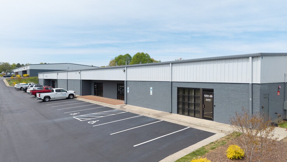 More Photos Of 1231 Shields Rd, Kernersville Warehouse For Lease