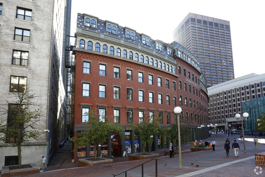 More Photos Of 100 City Hall Plz, Boston Office For Lease
