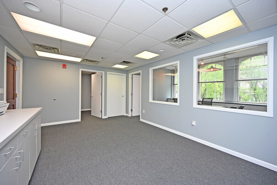 More Photos Of 19 Garfield Pl, Cincinnati Multifamily For Sale