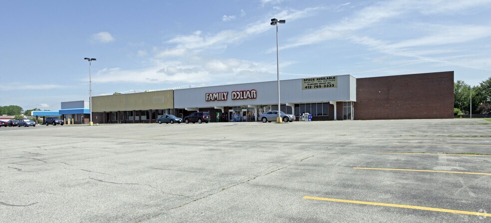 More Photos Of 1710-1717 Madison Rd, Beloit Freestanding For Lease