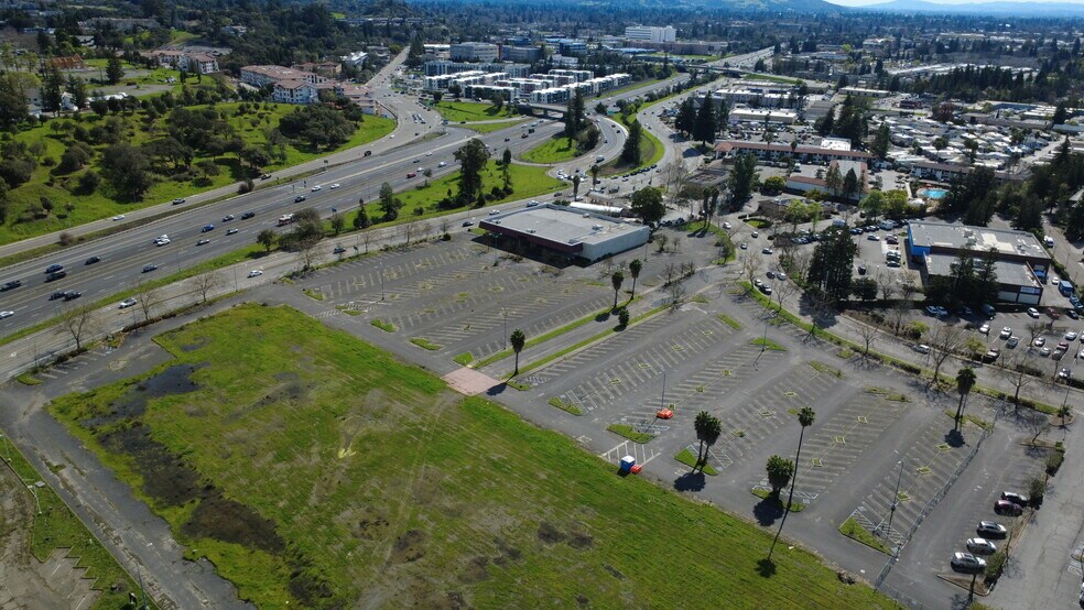More Photos Of 3575 Cleveland Ave, Santa Rosa Freestanding For Lease