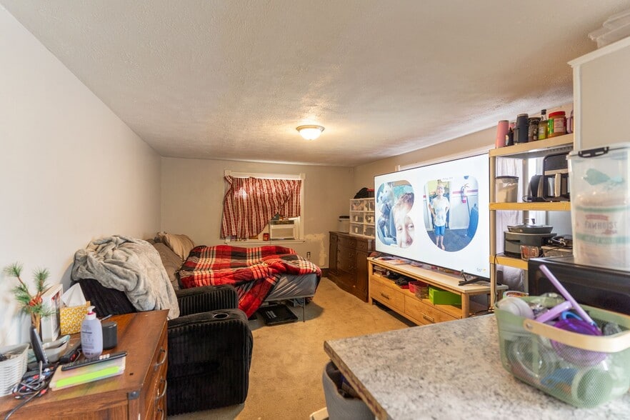 More Photos Of 5318 Youngstown Warren Rd, Niles Hotel For Sale