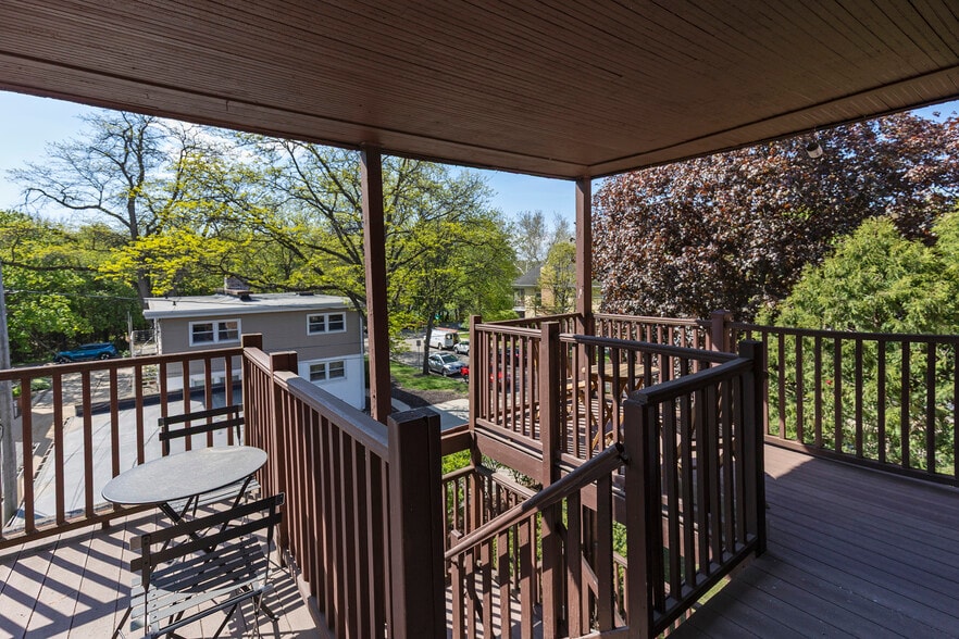 More Photos Of 2821 Monroe St, Madison Apartments For Sale
