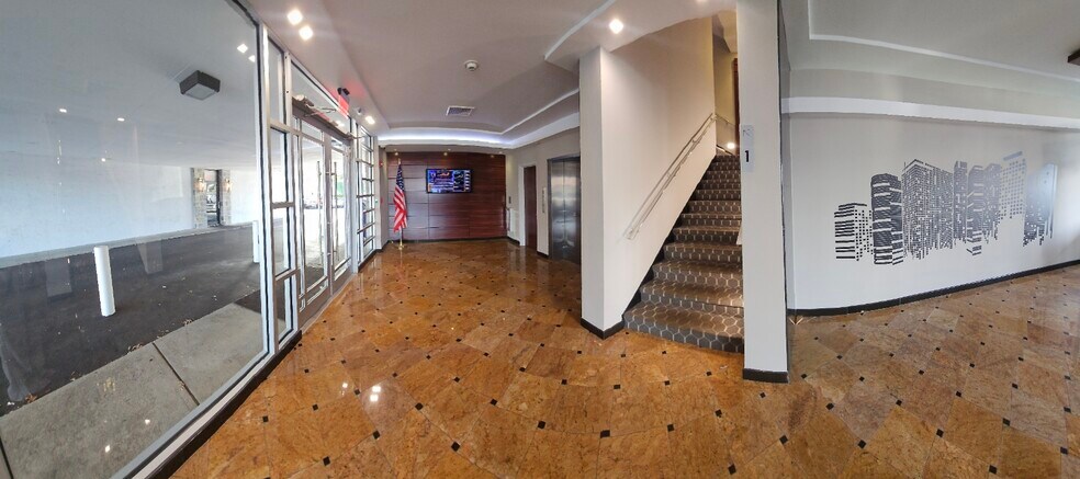 More Photos Of 315 Walt Whitman Rd, Huntington Station Office For Lease