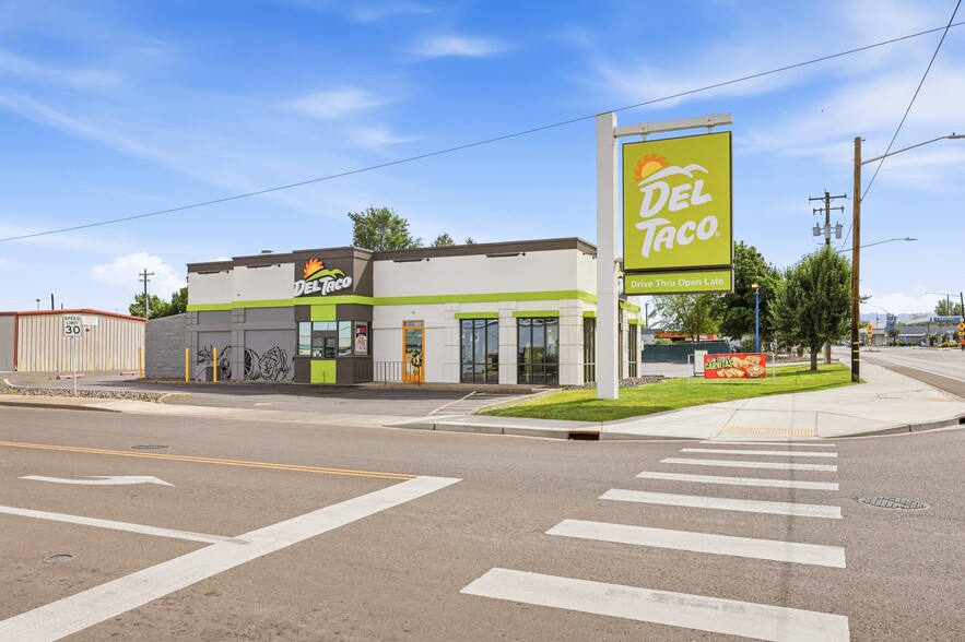 Primary Photo Of 1815 E Isaacs Ave, Walla Walla Fast Food For Sale