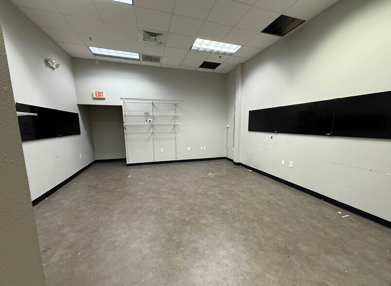 More Photos Of 1185 W Granada Blvd, Ormond Beach Unknown For Lease