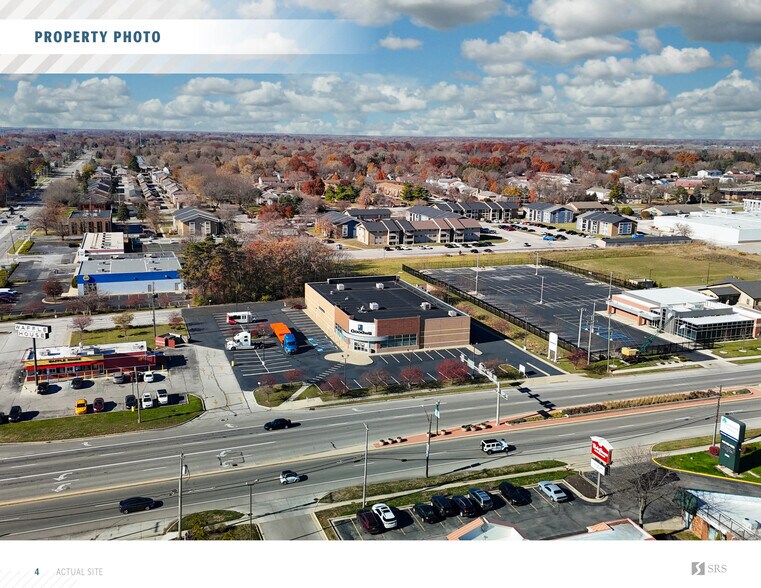 More Photos Of 2450 S Reynolds Rd, Toledo Freestanding For Sale