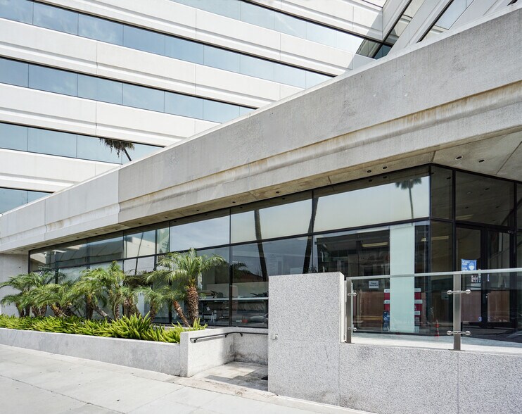 More Photos Of 9301 Wilshire Blvd, Beverly Hills Medical For Lease