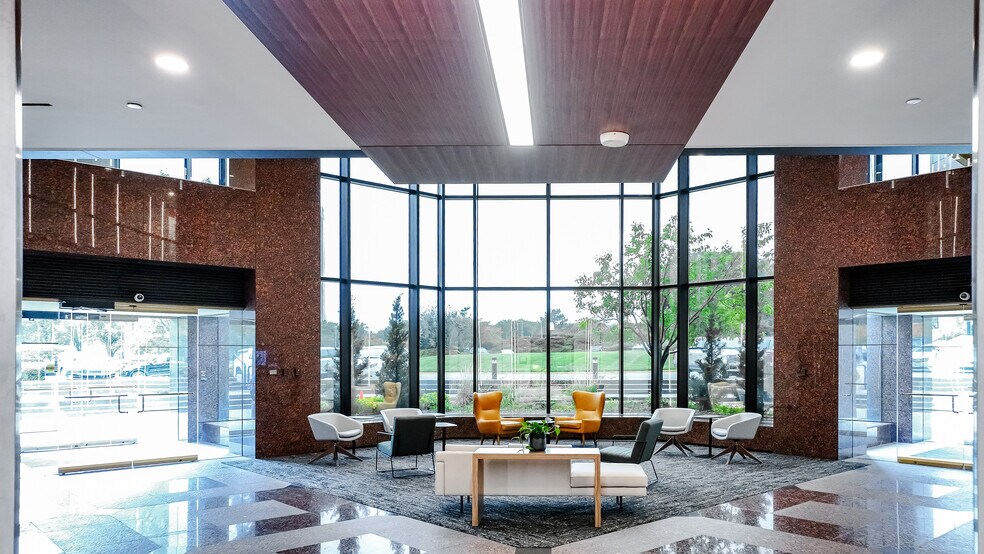 More Photos Of 7300 W 110th St, Overland Park Office For Sale