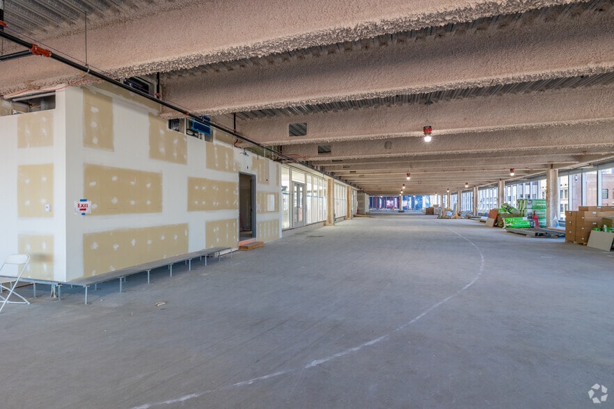 More Photos Of 1240 Woodward Ave, Detroit Unknown For Lease