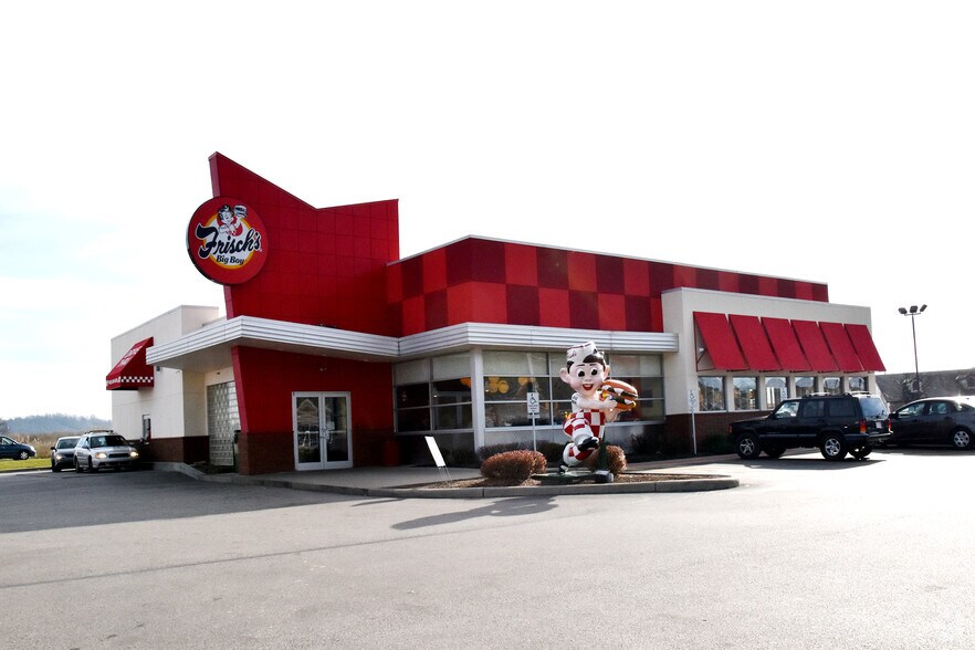 Primary Photo Of 1020 W Eads Pky, Lawrenceburg Restaurant For Lease