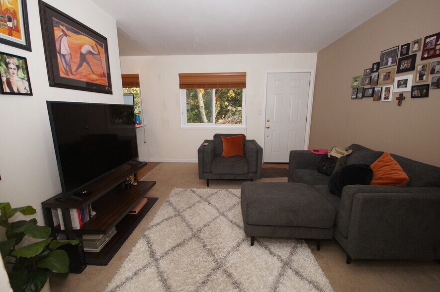 More Photos Of 1263 Park Ave, San Jose Apartments For Sale
