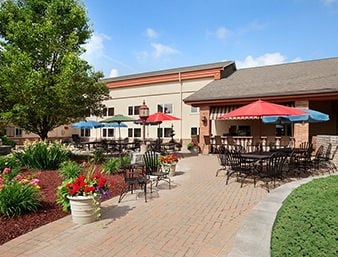 More Photos Of 3325 Davenport Ave, Saginaw Hotel For Sale