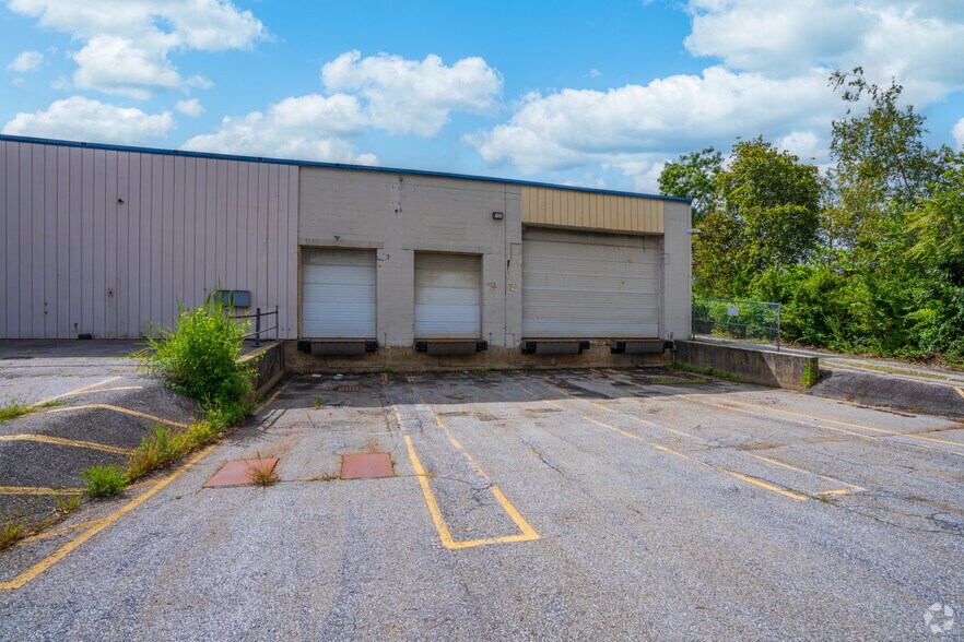 More Photos Of 126 Merrimack St, Methuen Manufacturing For Lease