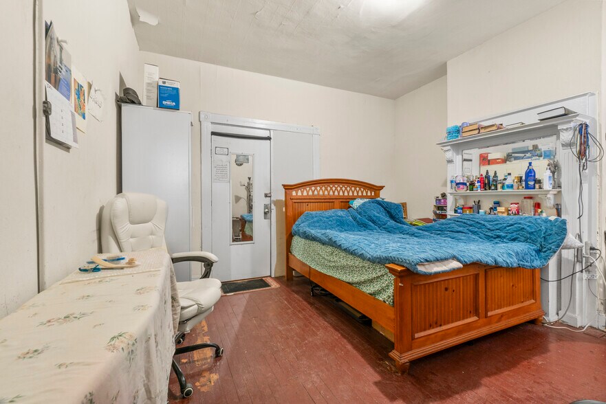 More Photos Of 2708 Maryland Ave, Baltimore Multifamily For Sale