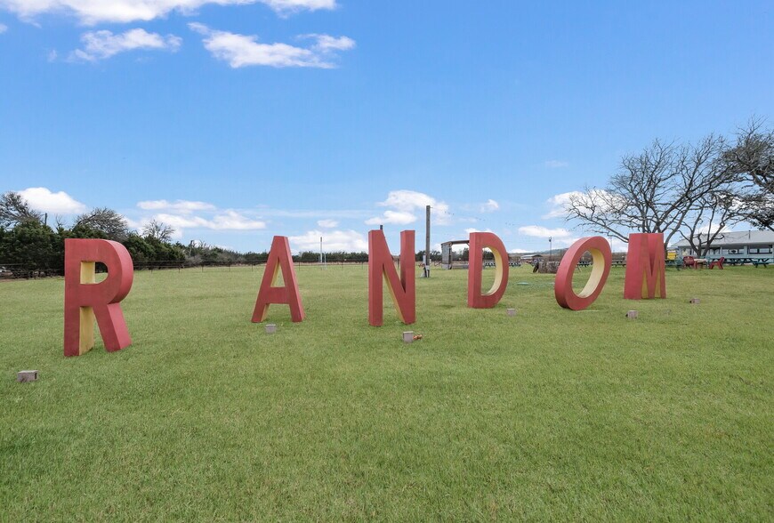 More Photos Of 11 Upper Cibolo Creek Rd, Boerne Restaurant For Sale