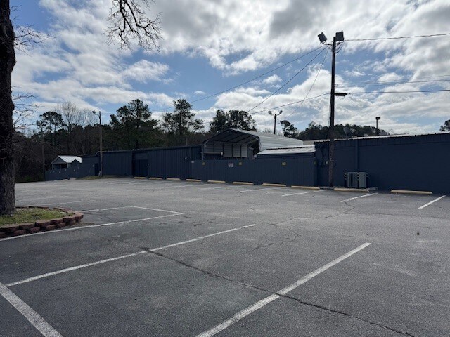 More Photos Of 1218 N Bragg Blvd, Spring Lake Freestanding For Sale