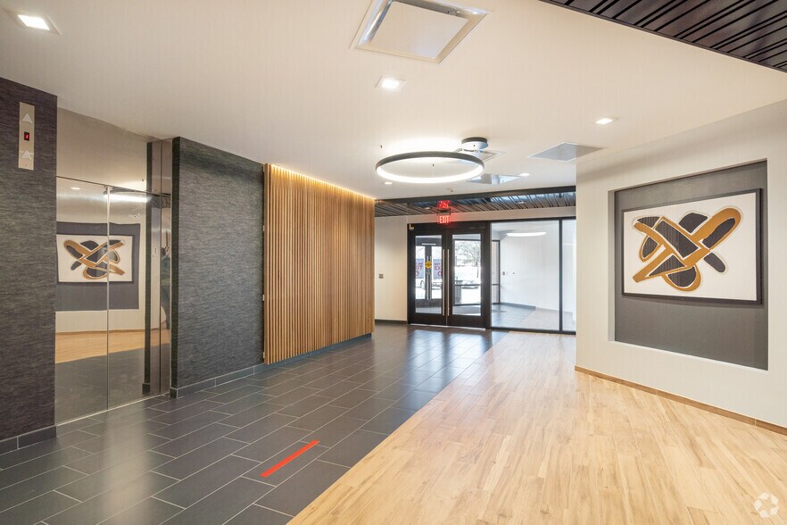 More Photos Of 1255 Drummers Ln, Wayne Unknown For Lease