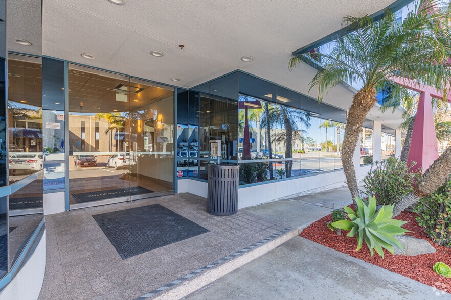 More Photos Of 8799 Balboa Ave, San Diego Office For Lease
