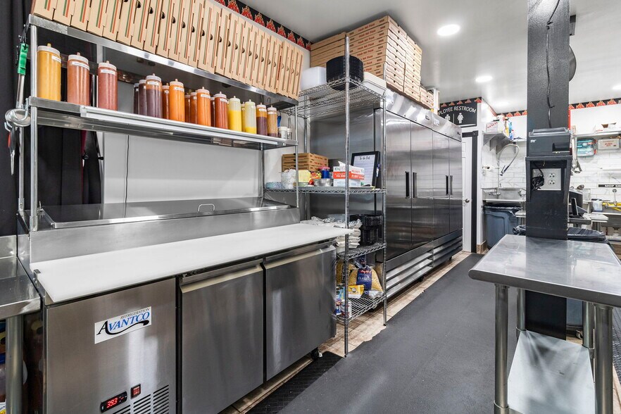 More Photos Of 18 Mckabe Rd, Colton Storefront Retail Residential For Sale