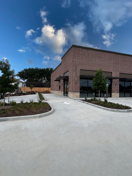 More Photos Of 5149 Reading Rd., Rosenberg Unknown For Lease