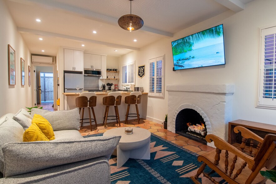 74648 Island Ct, San Diego, CA 92109 Apartments For Sale