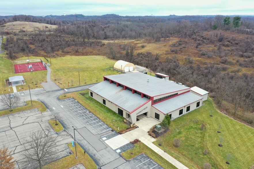 More Photos Of 1111 McKee Rd, Oakdale Schools For Sale